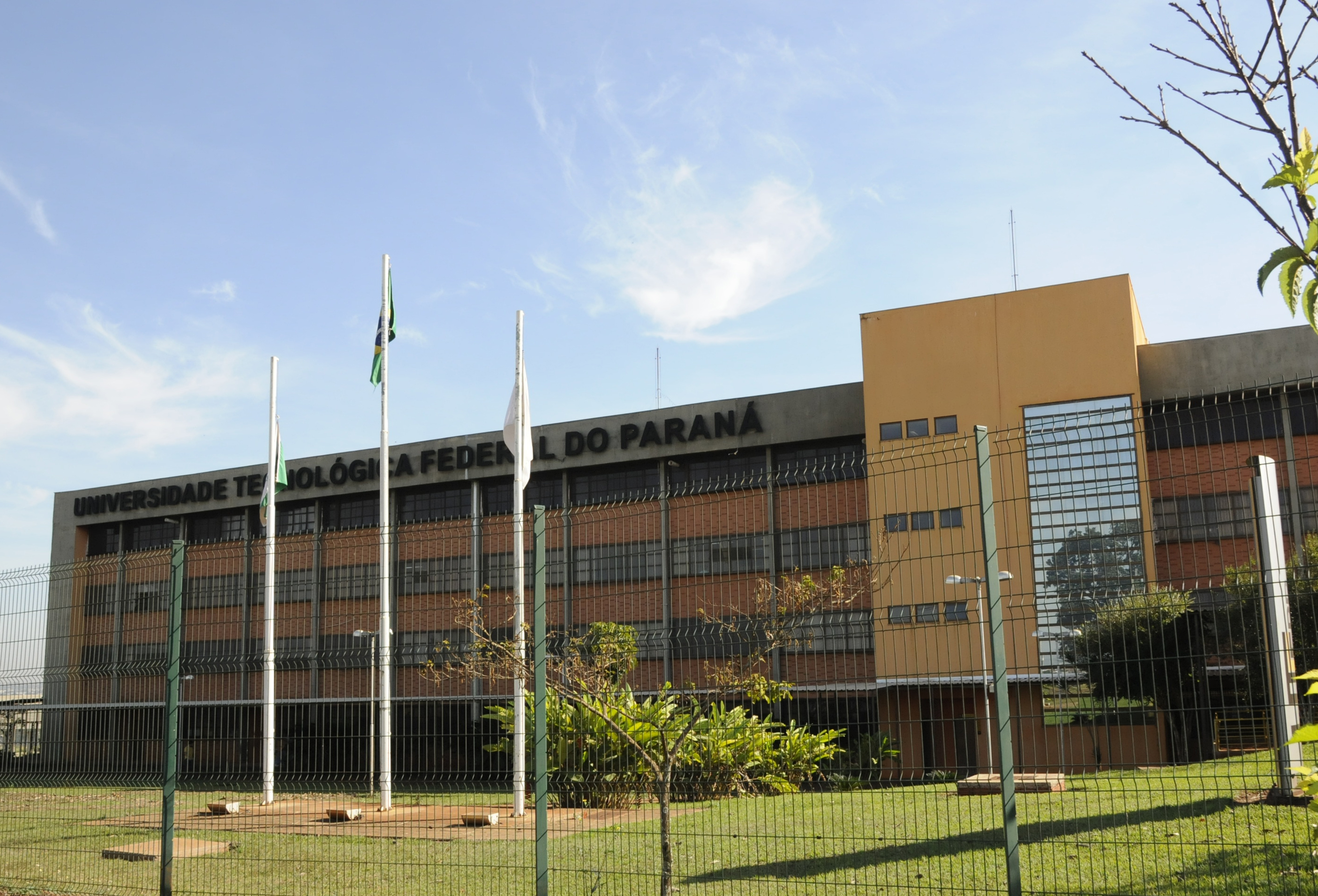 UTFPR tem campus em Londrina e mais 12 cidades paranaenses