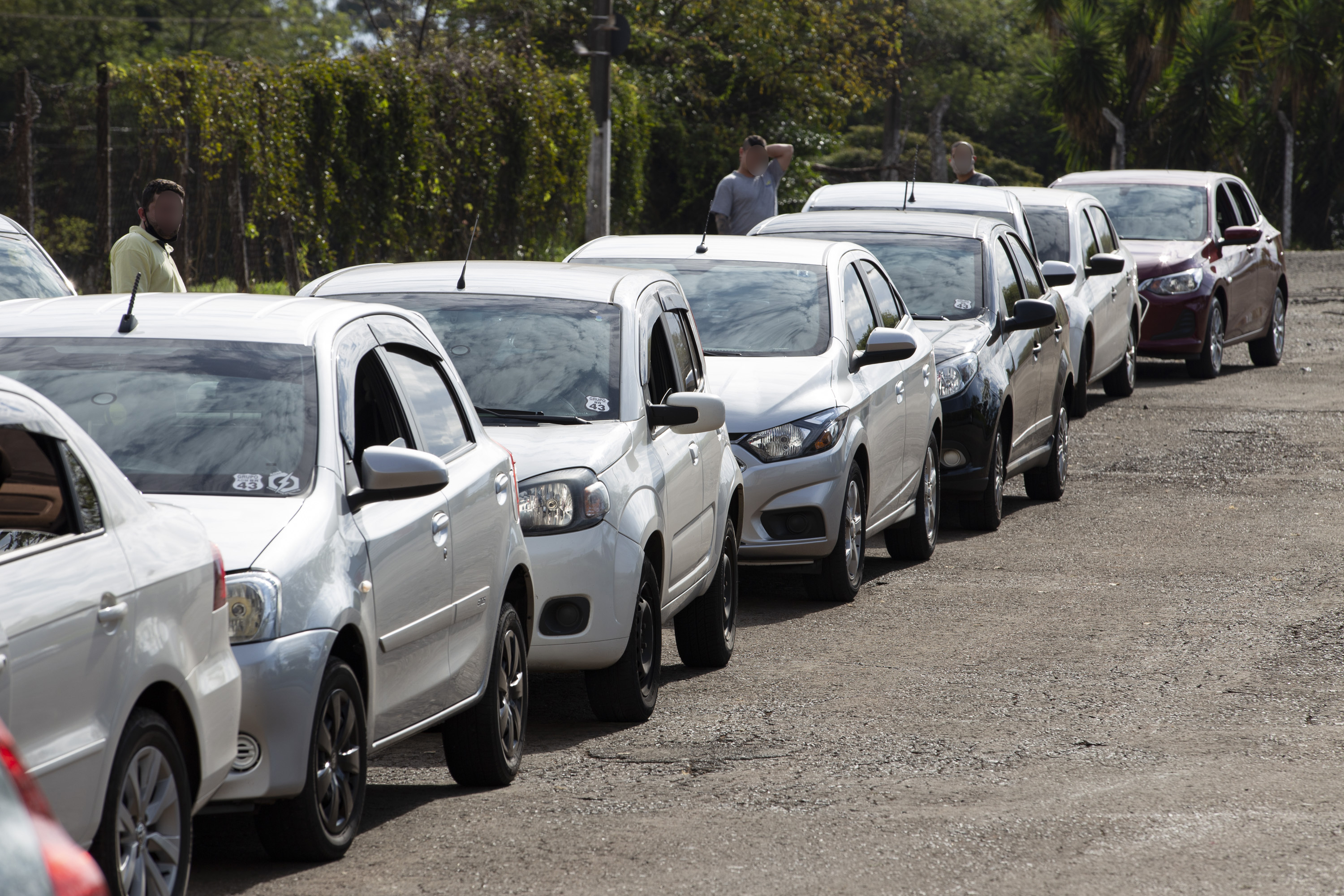 Organização afirma que protesto contou com quase 150 motoristas. Novas manifestações serão realizadas nesta semana