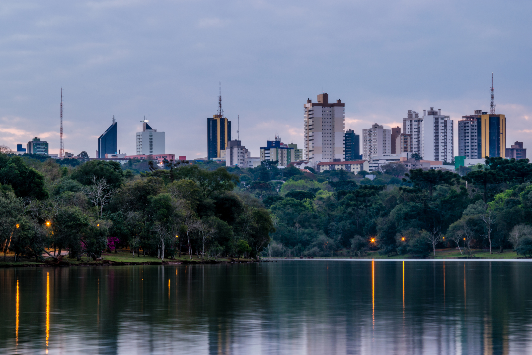 A prefeitura de Cascavel irá protocolar nesta quinta-feira (2) um recurso administrativo na Secretaria Estadual de Saúde contra o decreto da quarentena para que a cidade continue a cumprir o decreto e legislação municipal.