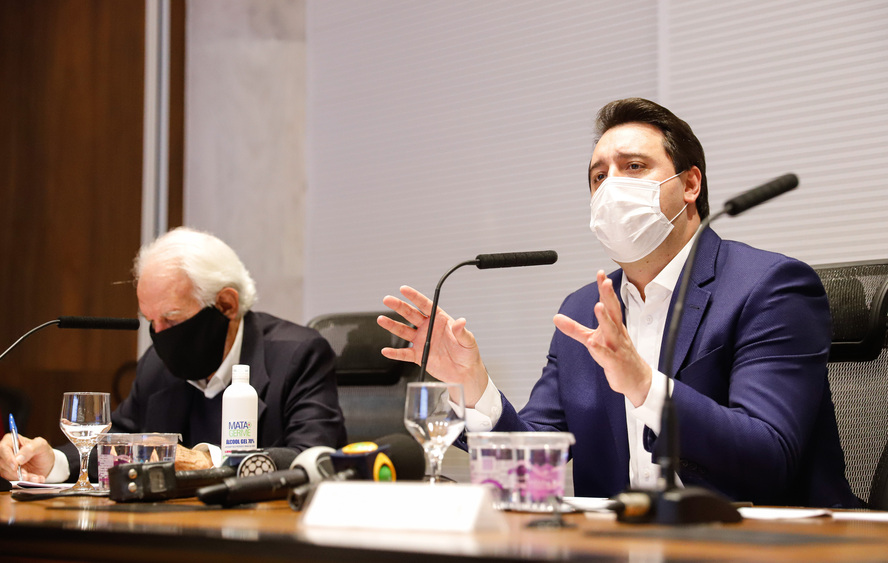 Governador anunciou a quarentena em sete regiões do Paraná.