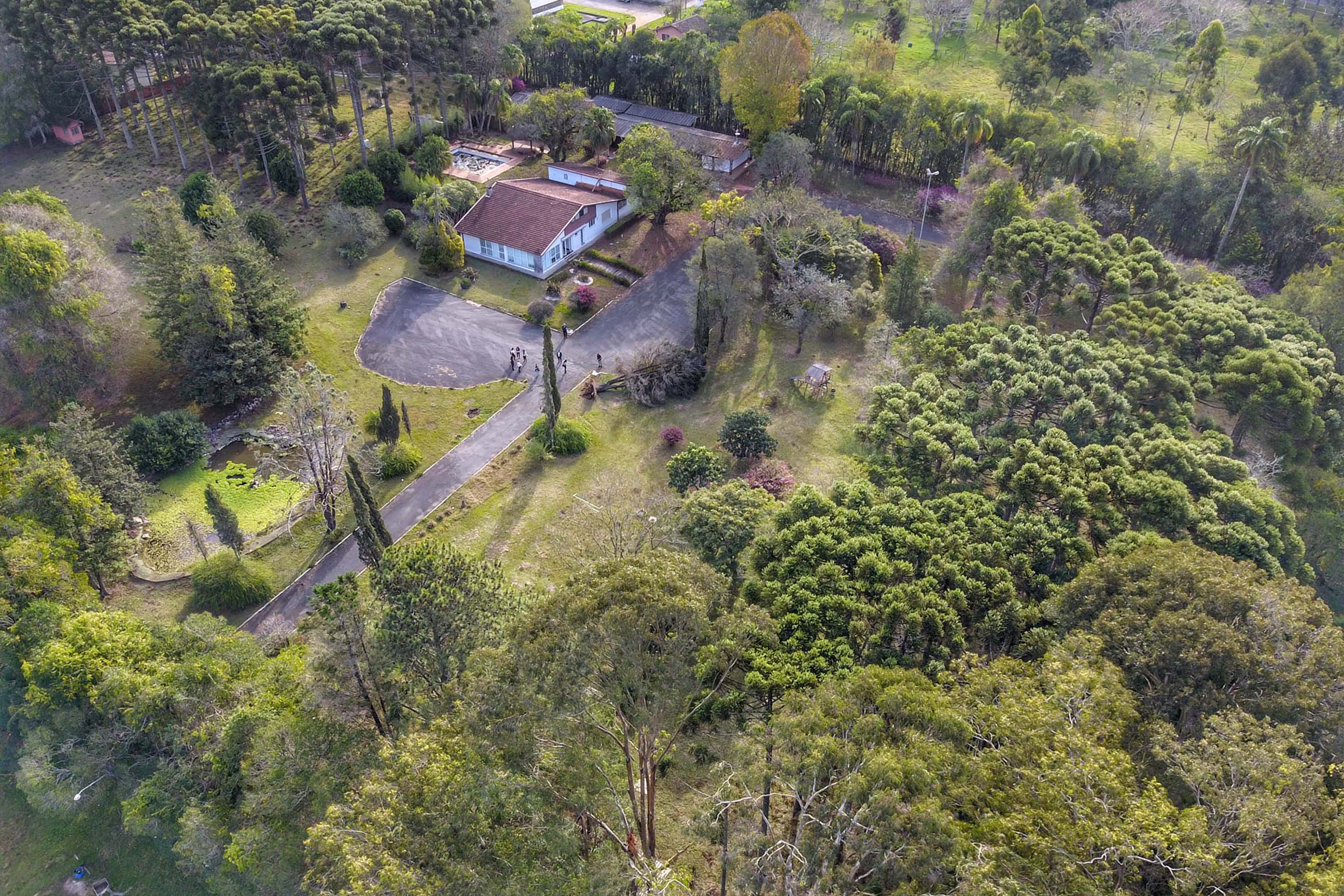 Localizada em Pinhais, a Granja Canguiri tem 27 mil metros quadrados e funcionará como suporte às atividades do Colégio Estadual de Educação Profissional Newton Freire Maia