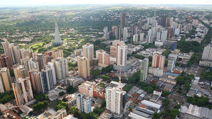 A Secretaria de Saúde da Prefeitura de Maringá confirmou 78 novos casos de Covid-19 nesta sexta (31).