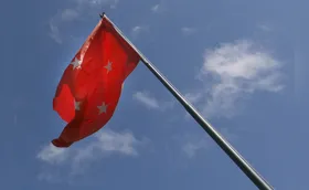 Orgulho pé-vermelho