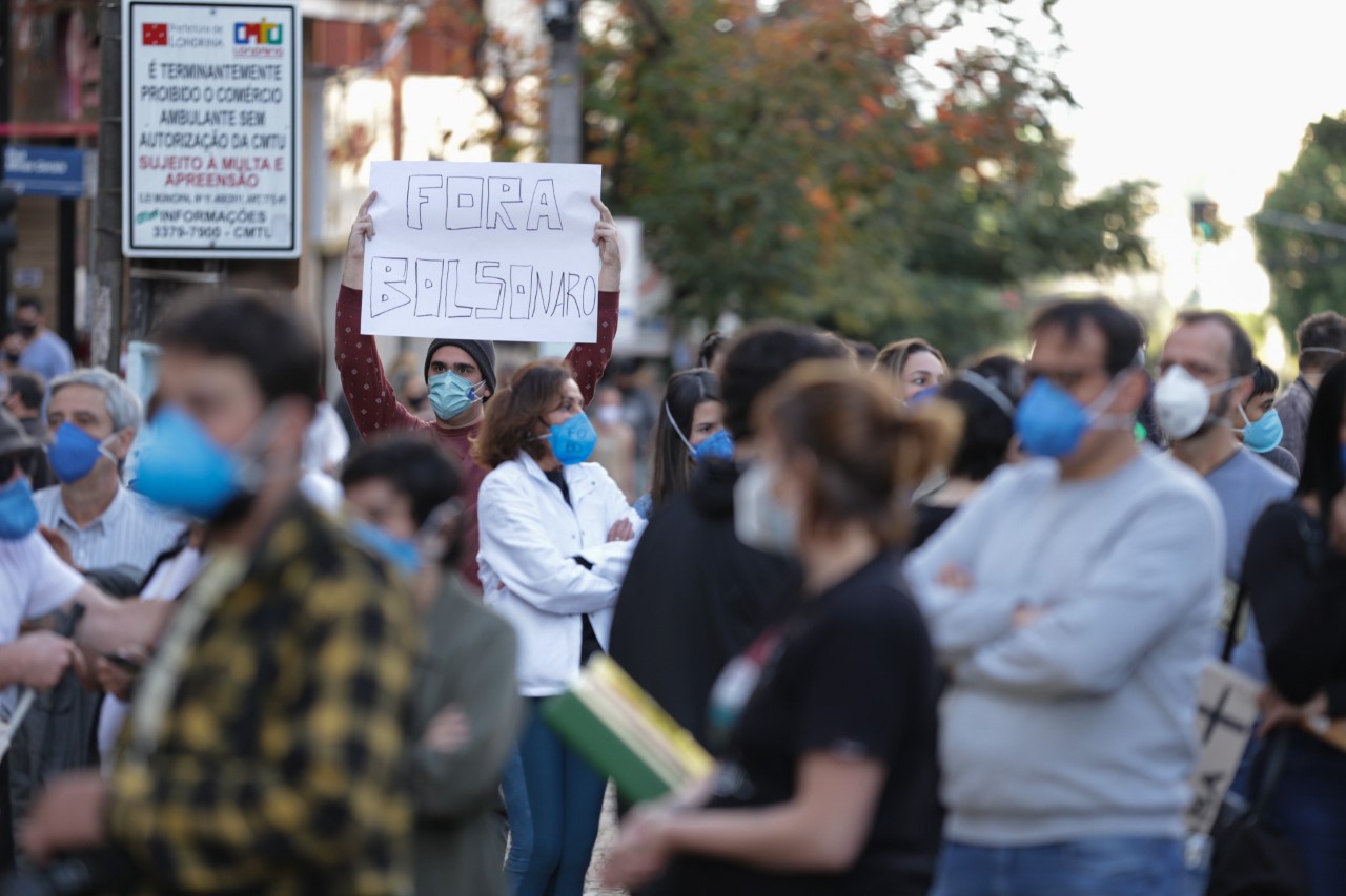 Organizadores pediram que manifestantes usassem máscaras