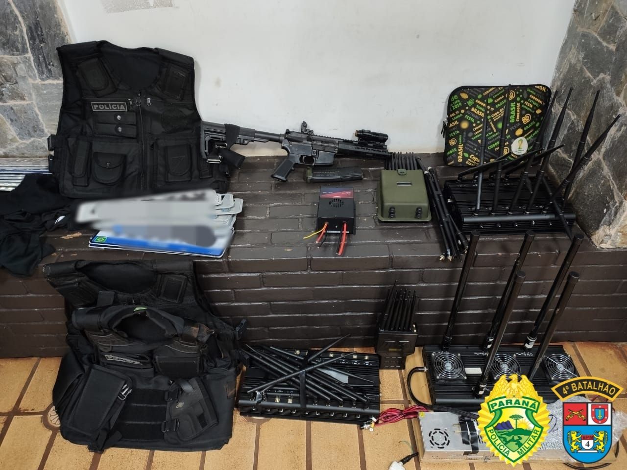 O Ministério Público do Paraná e a Polícia Militar do Paraná deflagraram nesta quinta-feira, 10 de junho, a Operação Delta, com o cumprimento de 63 mandados de prisão e 11 mandados de busca e apreensão.
