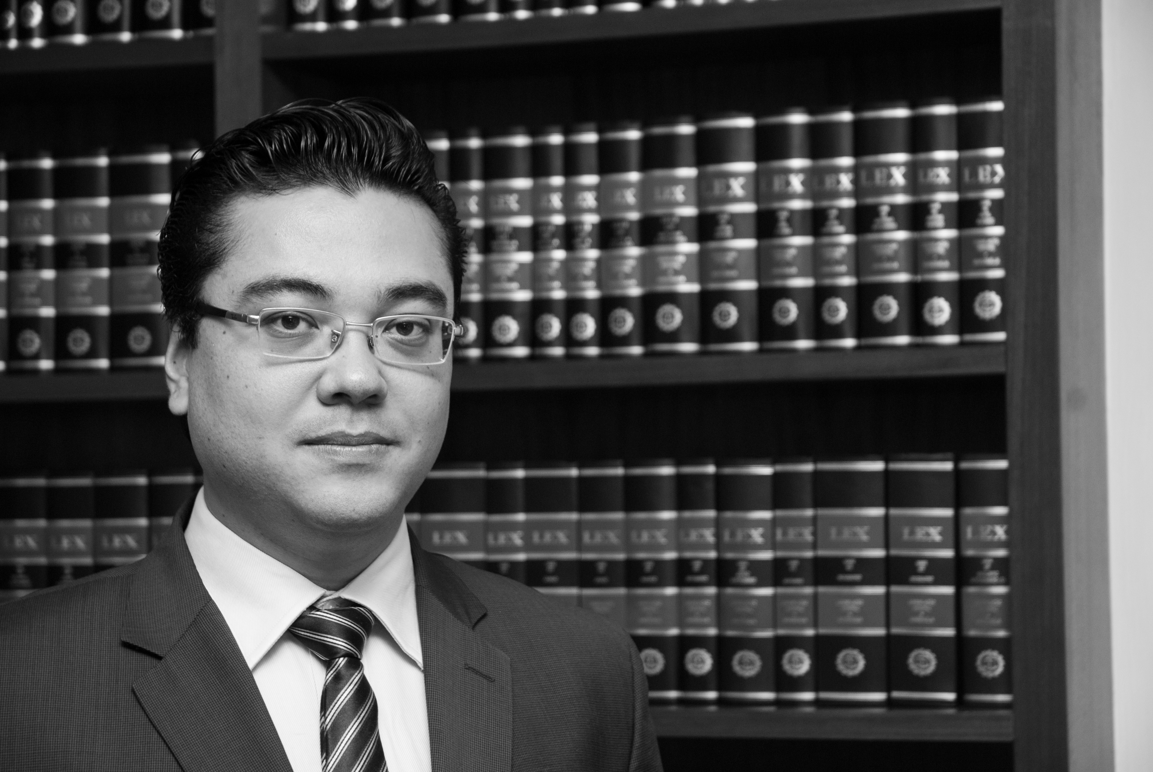Ulisses Tasqueti, advogado: "As partes devem entrar em acordo para saber de quem será a responsabilidade pelos meios de trabalho, como computador, internet e telefone, que, em regra, são fornecidos pelo empregador"
