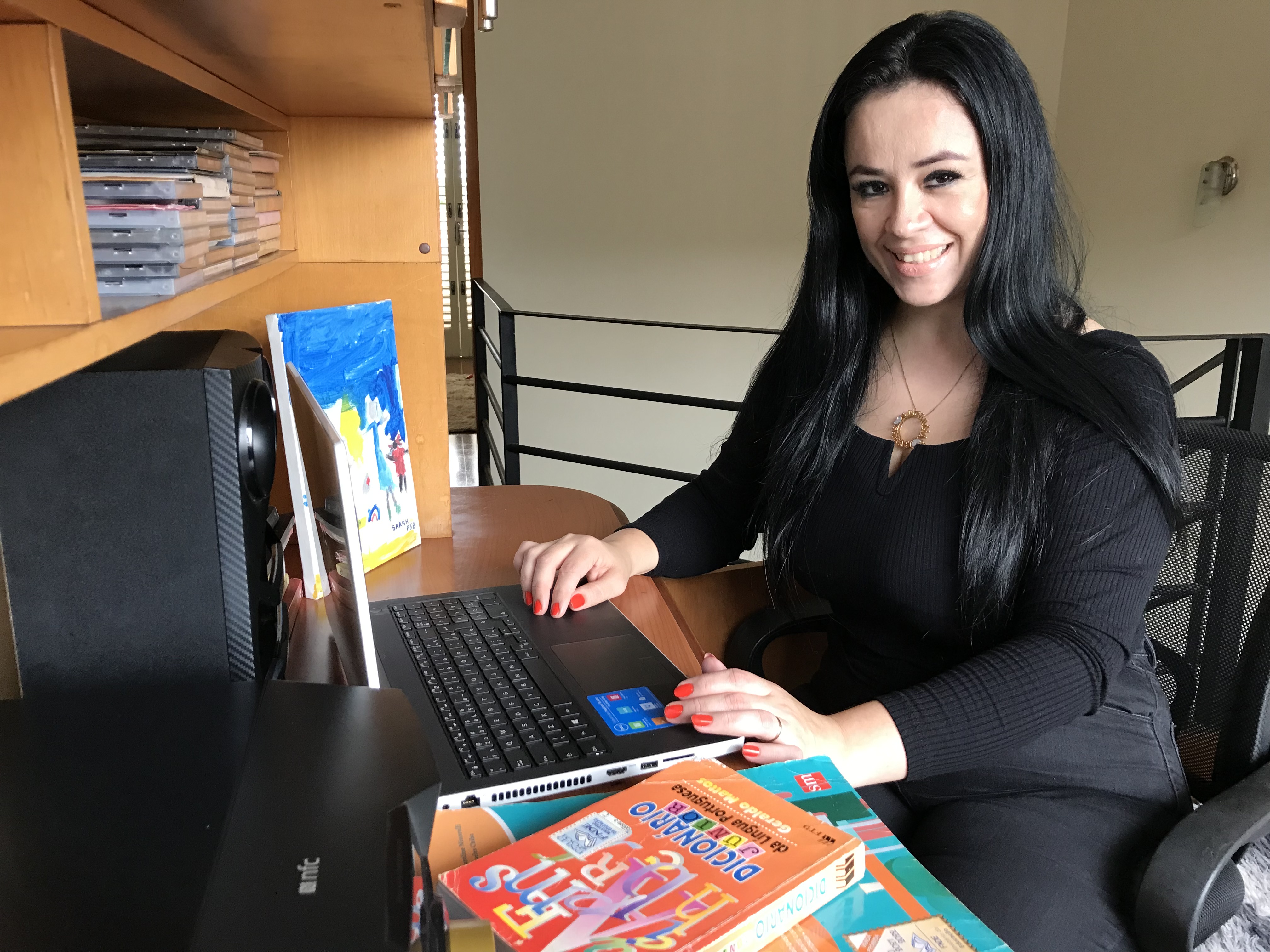Luciana Cogo: "Trabalhar com as crianças é a realização de um sonho"
