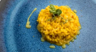 Vai um risotto alla milanese no jantar?