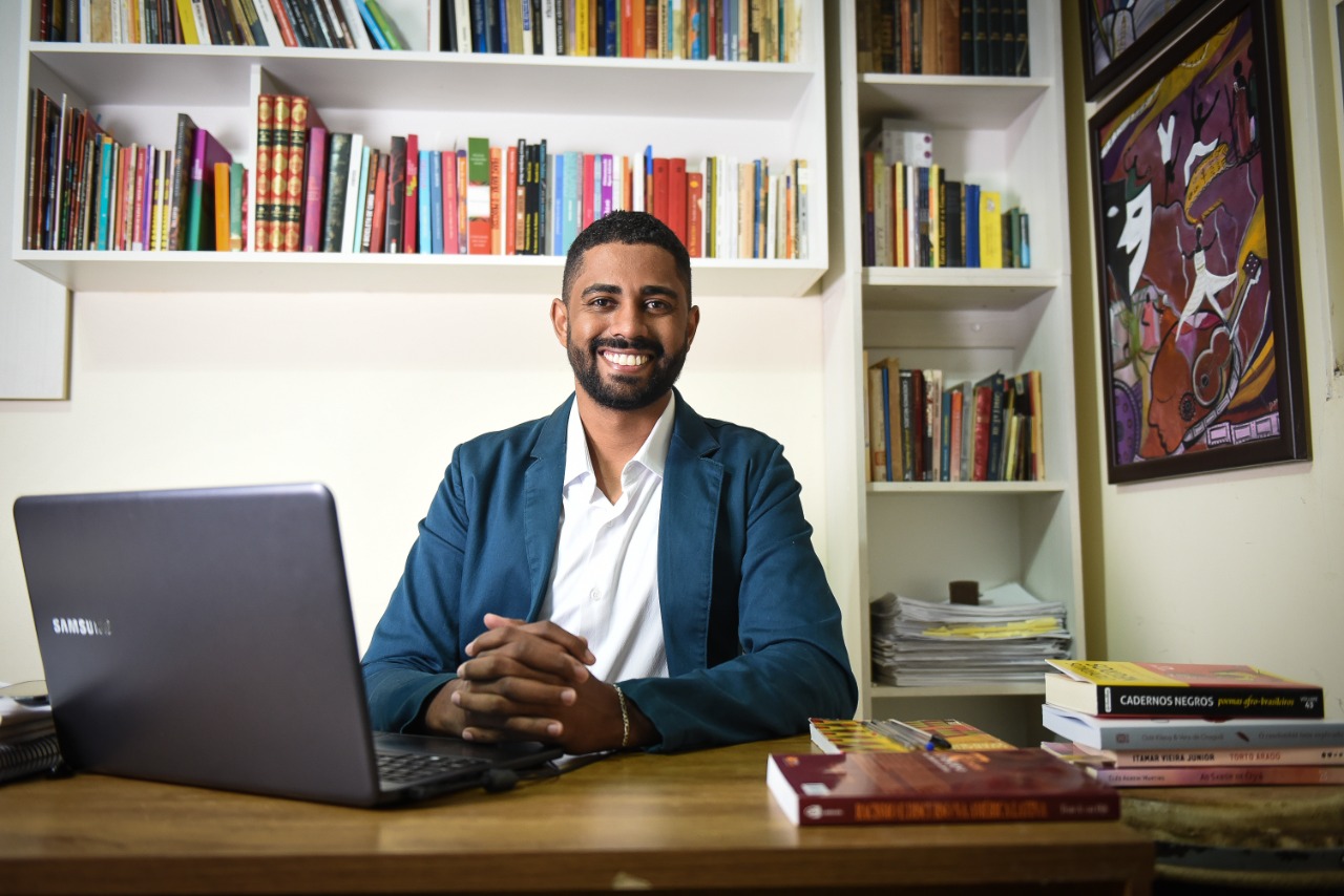 James Rios, diretor de cultura da UENP, traz à tona a discussão sobre o negro no mercado de trabalho do Norte Pioneiro
