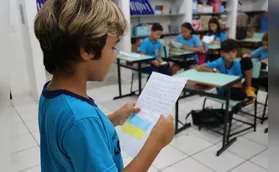 Alunos do Brasil e de Portugal trocam ideias através de cartas